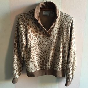 Vintage Alfred Dunner Tan and Cream Animal Print Pullover Sweatshirt